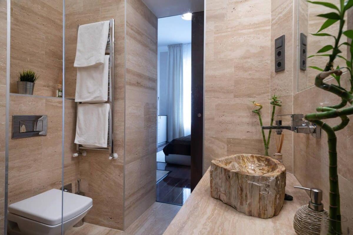 Central Luxy Design Apartment บูดาเปสต์ ภายนอก รูปภาพ