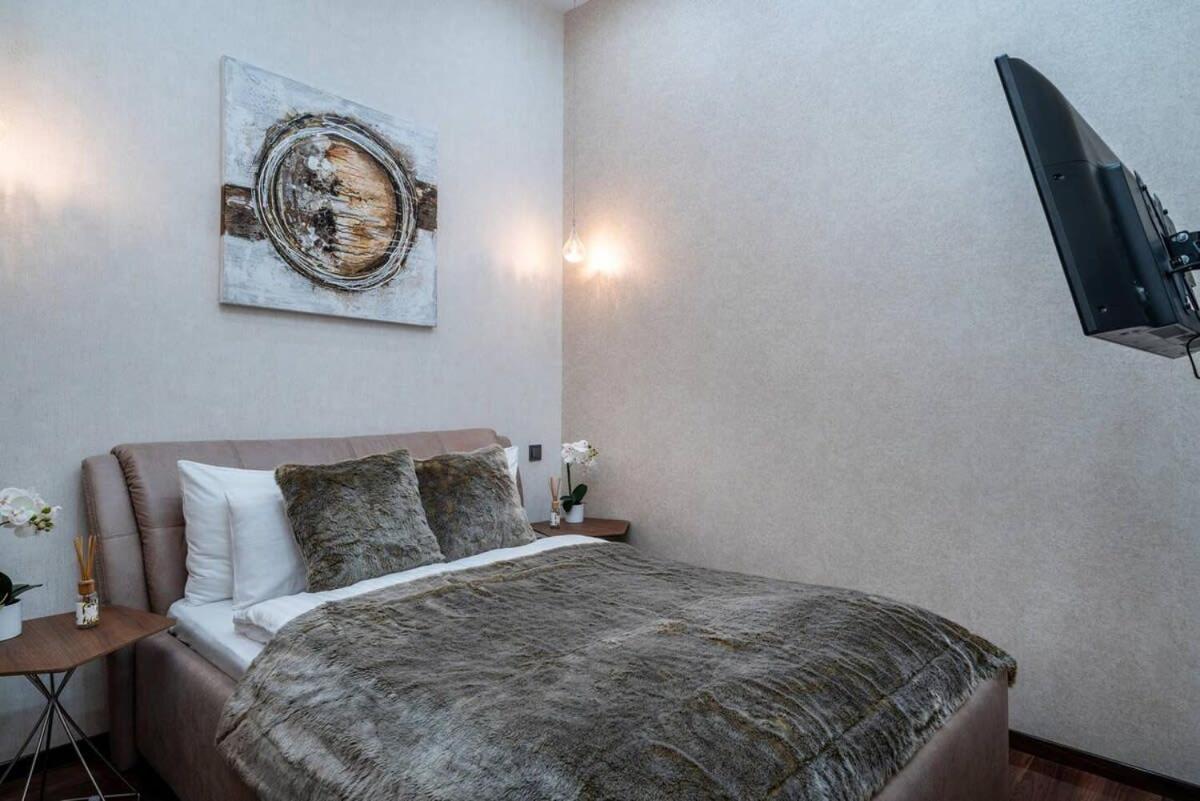 Central Luxy Design Apartment บูดาเปสต์ ภายนอก รูปภาพ
