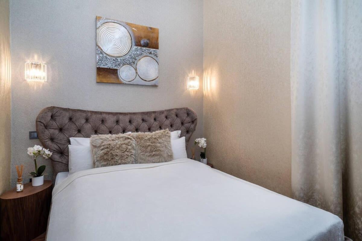 Central Luxy Design Apartment บูดาเปสต์ ภายนอก รูปภาพ